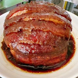 Braised Pork Belly with Preserved Mustard Greens